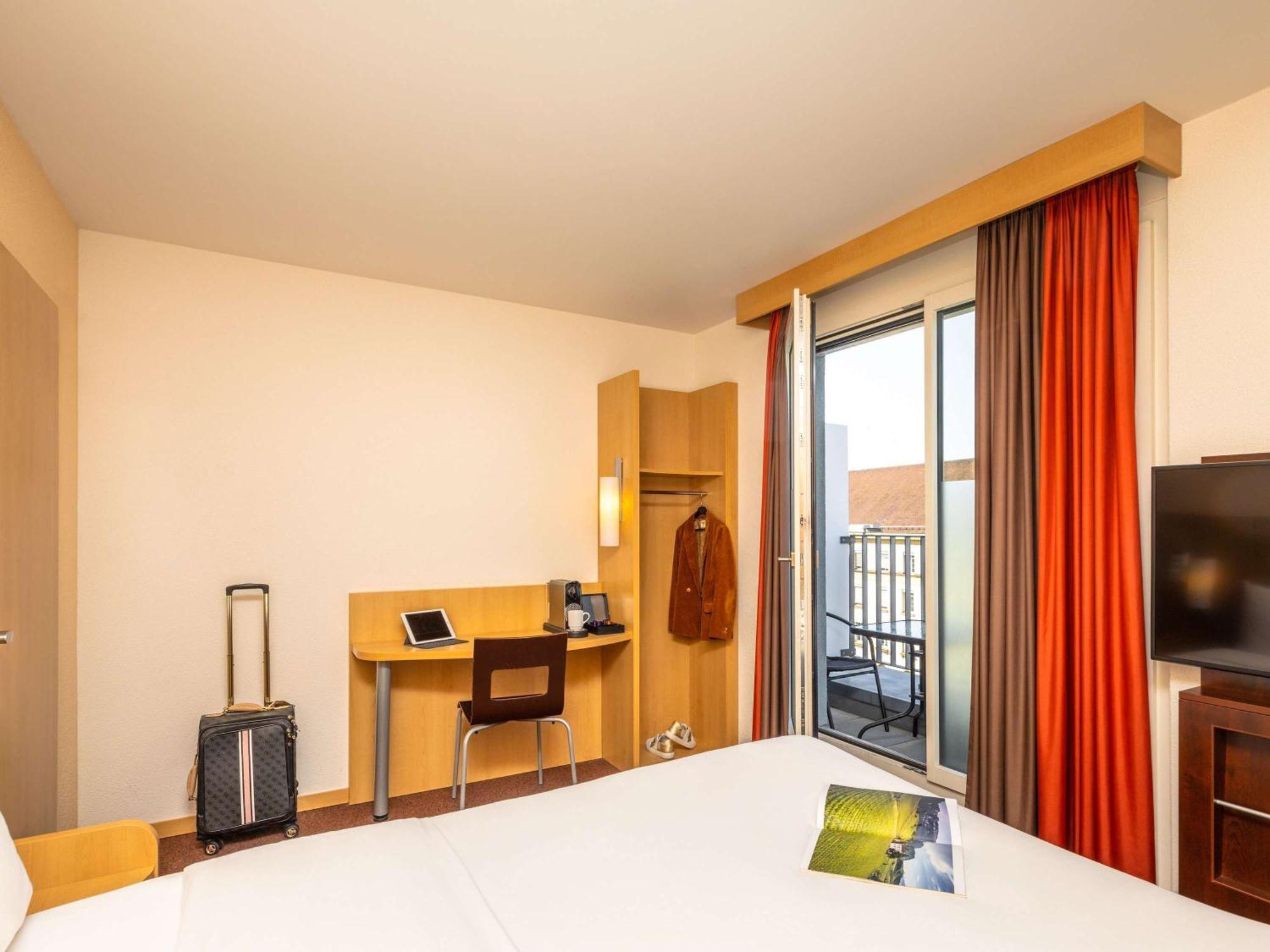 Hotel Ibis Basel Bahnhof Extérieur photo