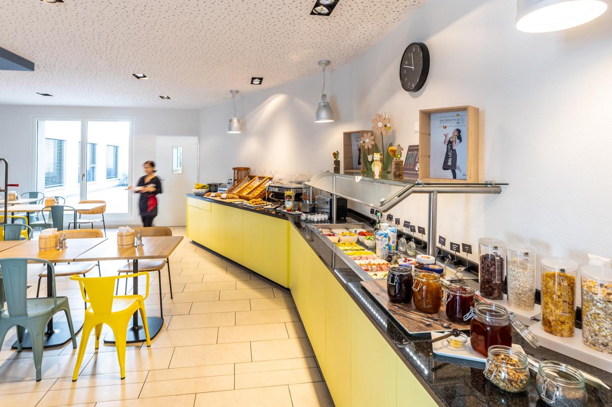 Hotel Ibis Basel Bahnhof Extérieur photo